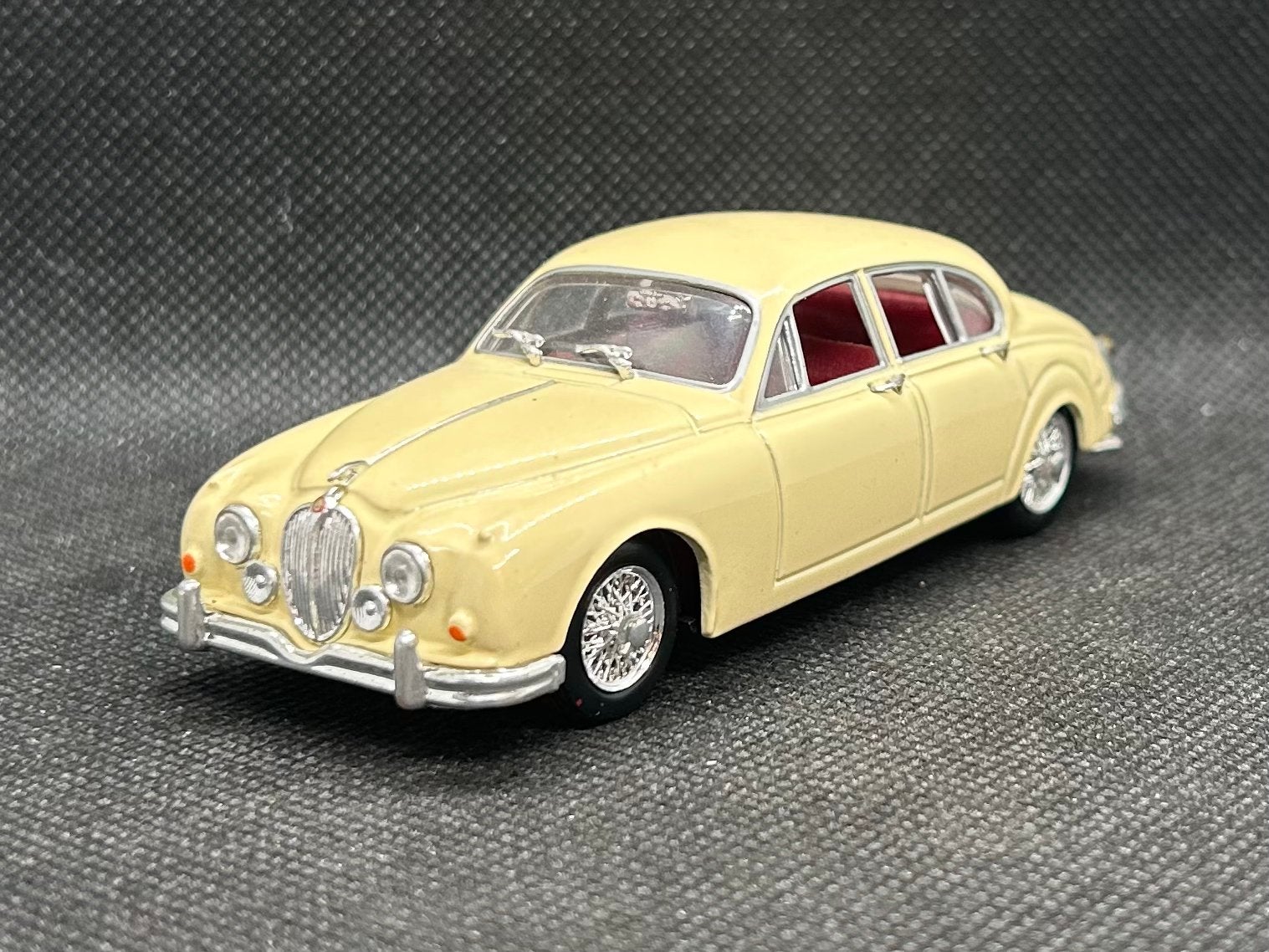 Maisto Jaguar Mark II 1:43, Verzenden, Zo goed als nieuw, Auto, Overige merken