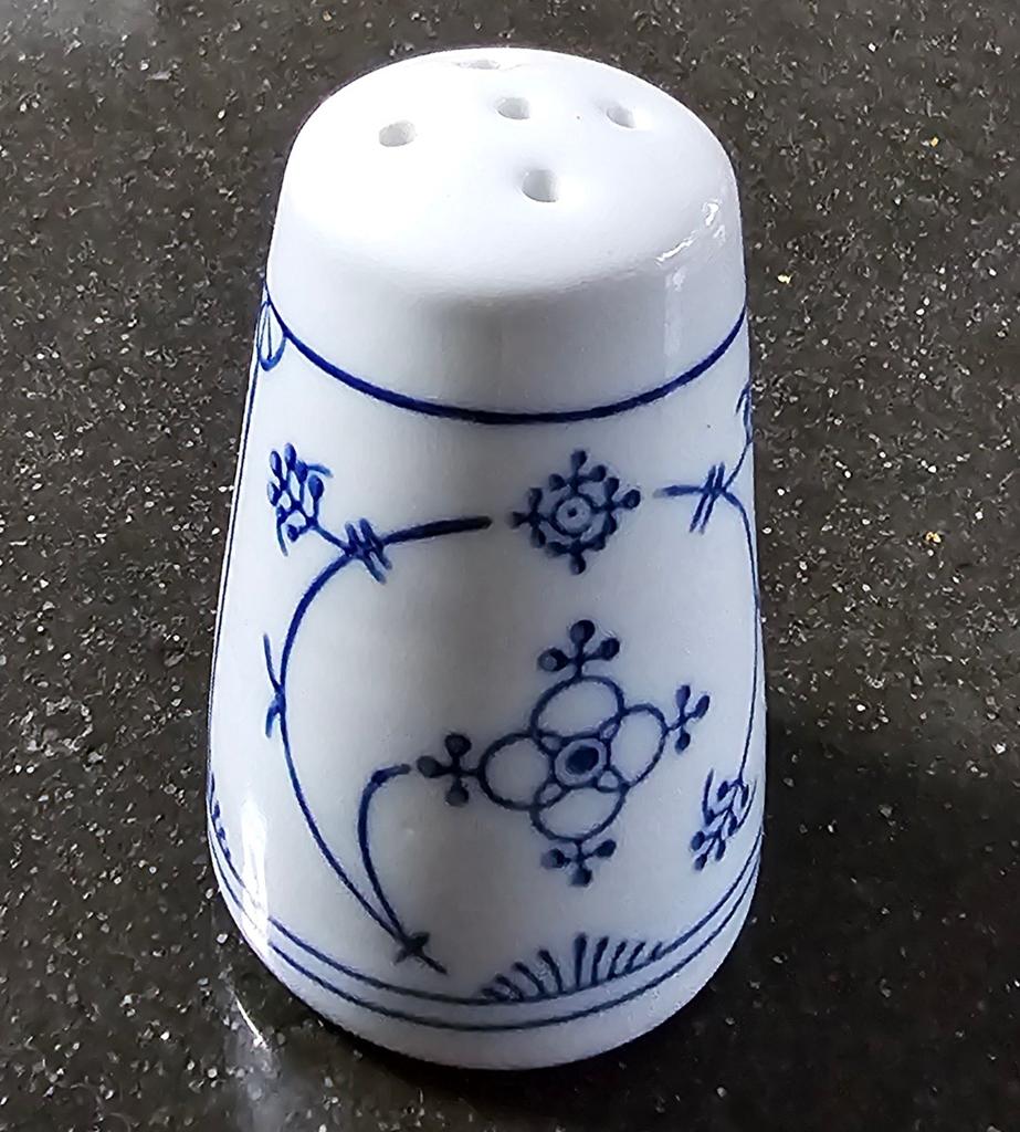 Zoutvaatje jäger blau saks, Antiek en Kunst, Antiek | Servies compleet, Ophalen of Verzenden