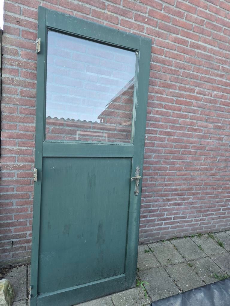 Buiten deur enkel glas met slot voor kratje bier lidl, 75 tot 150 cm, Gebruikt, Deurkozijn, Ophalen of Verzenden
