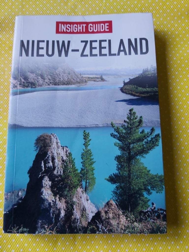 Nieuw-Zeeland - Insight Guide reisgids, Boeken, Reisgids of -boek, Gelezen, Overige merken, Australië en Nieuw-Zeeland