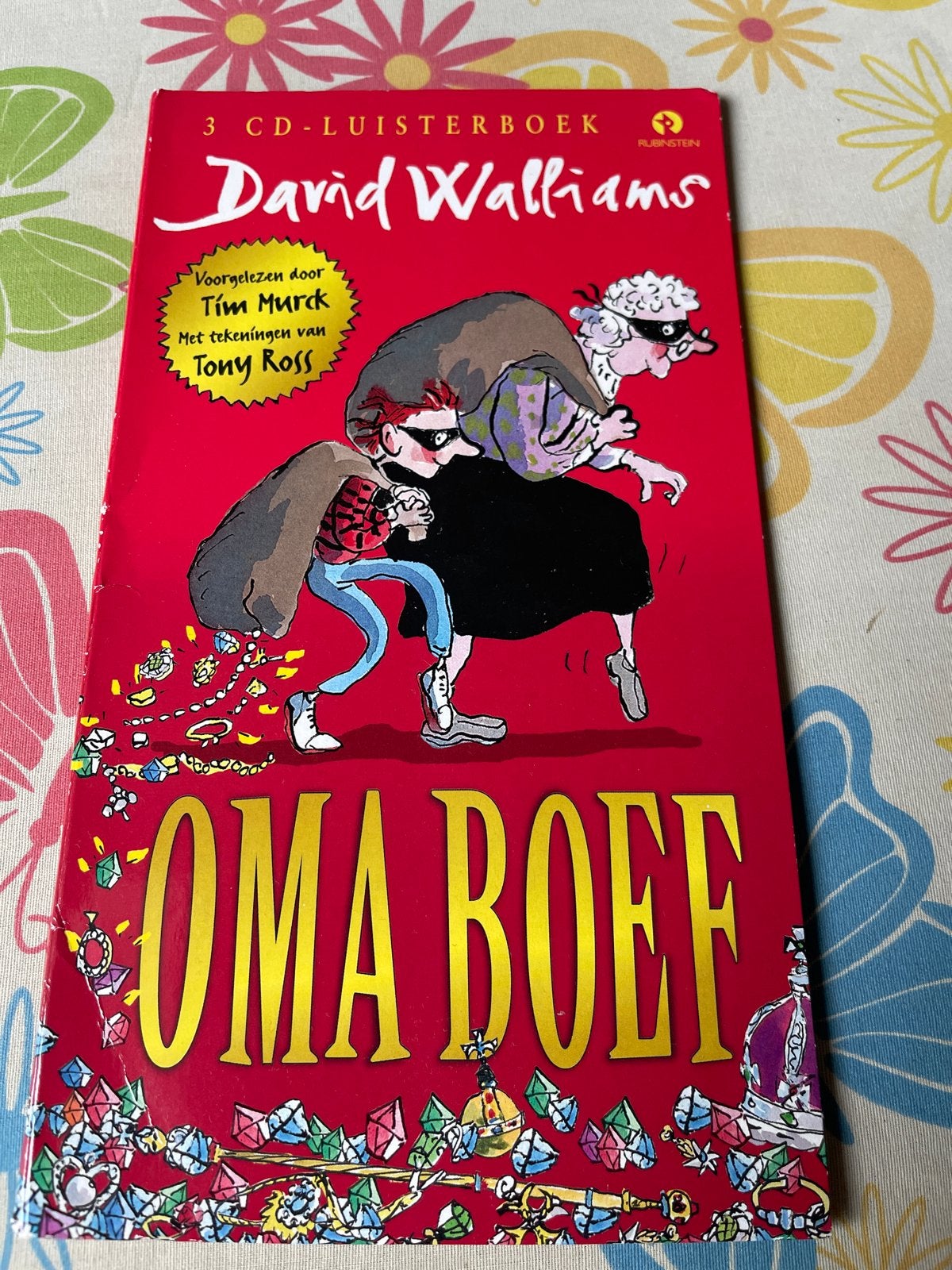 Oma Boef - David Walliams (Luisterboek 3 CD's), Boeken, Ophalen of Verzenden, Zo goed als nieuw, Fictie