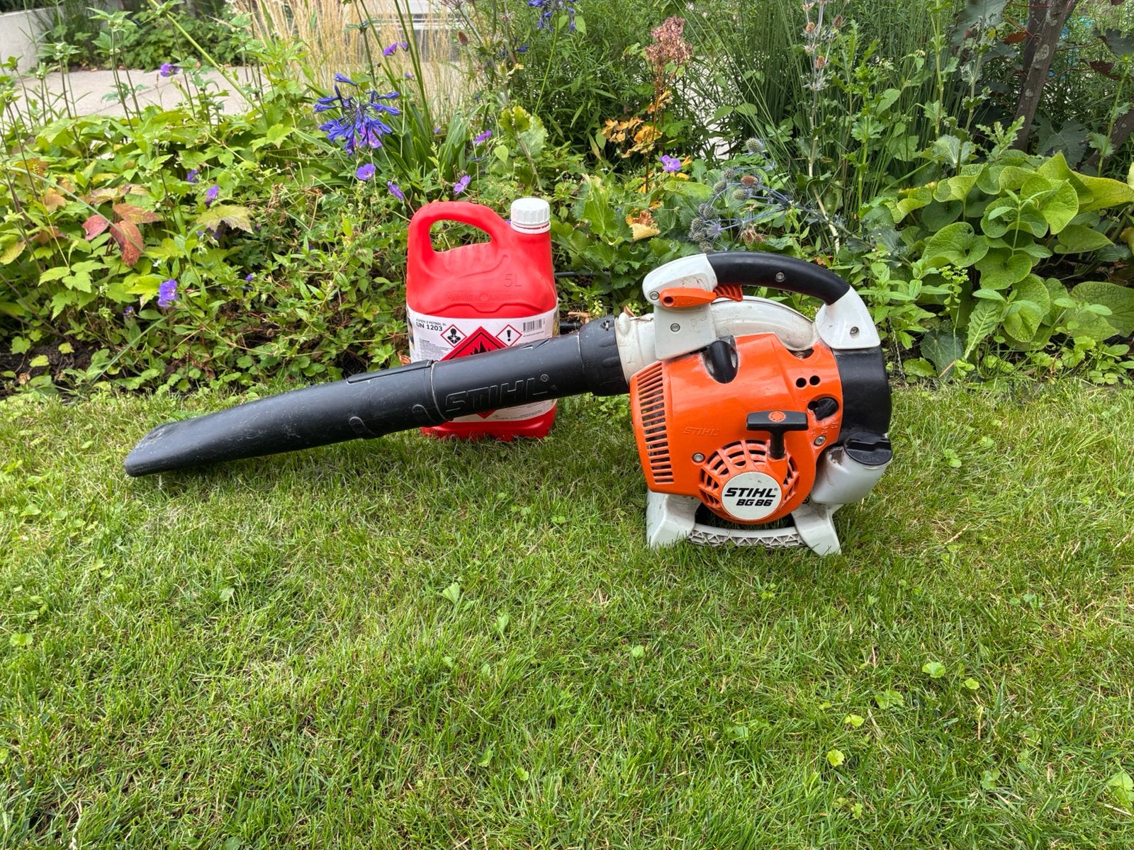 Stihl BG 86 BG86 benzine bladblazer – zeer nette staat, Ophalen of Verzenden, Zo goed als nieuw, Benzine