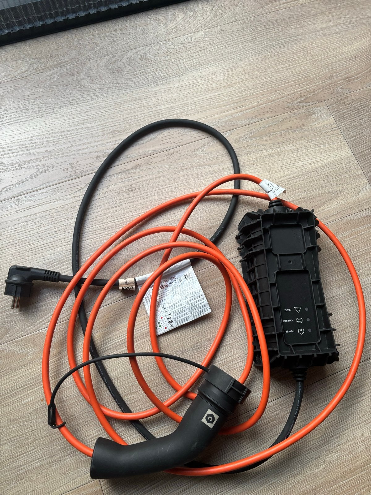 Thuislader vior elektrische/ hybride auto, Ophalen of Verzenden, Gebruikt, Laadkabel