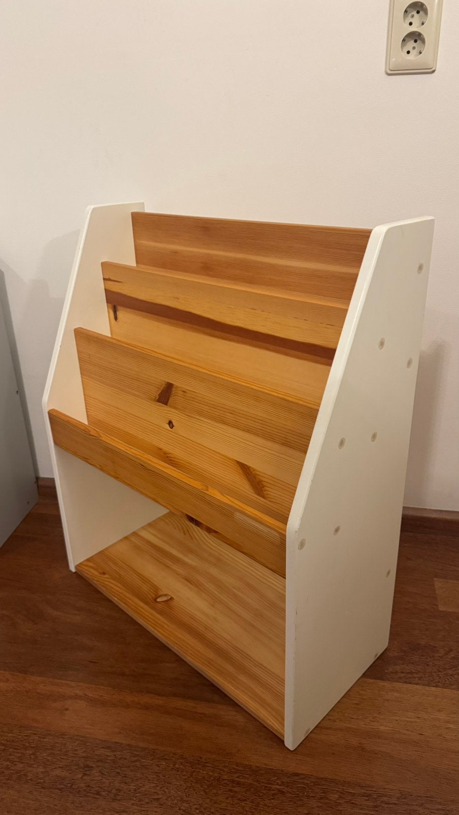Houten Kinderboekenrek / Wooden Kids Bookshelf, Ophalen of Verzenden, Zo goed als nieuw