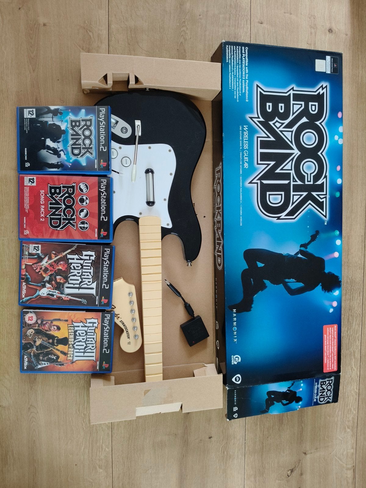 Grote collectie Guitar Hero & Rock Band games + gitaren, Muziek, Gebruikt, Eén computer, Ophalen of Verzenden