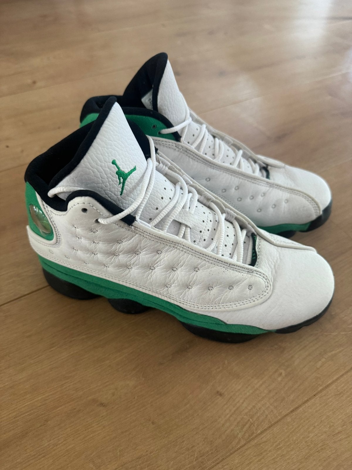 Nike Air Jordan US 6Y / EUR 38.5, Kinderen en Baby's, Ophalen of Verzenden, Zo goed als nieuw, Jongen of Meisje, Schoenen