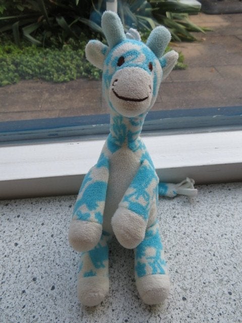 Giraffe giraf/ girafje merk Happy Horse meet ca 23 cm, Gebruikt, Giraf, Happy Horse, Blauw