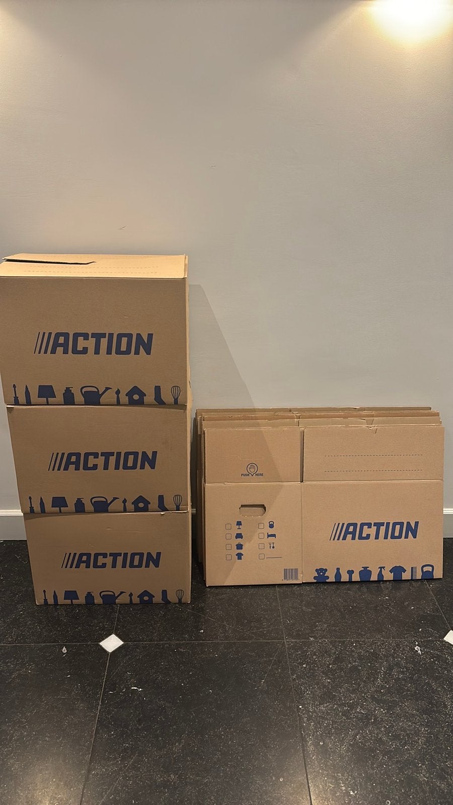 27 verhuisdozen én 1 kartonnen koelbox voor €20,-, Ophalen, Doos, Opvouwbaar, Minder dan 50 cm