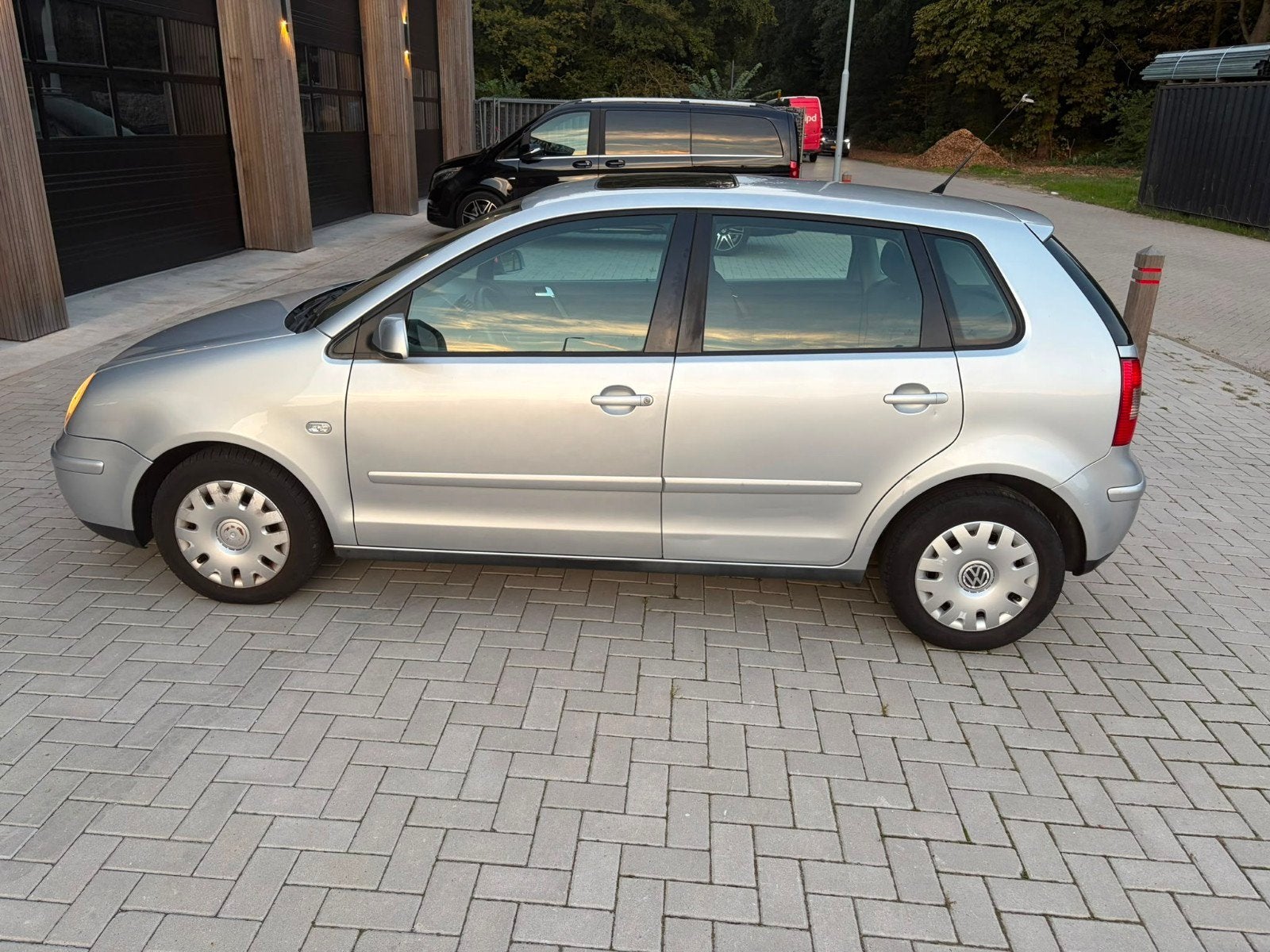 Volkswagen Polo 1.4 55KW AUT 2004 Grijs, 74 pk, 49 €/maand, Origineel Nederlands, Particulier