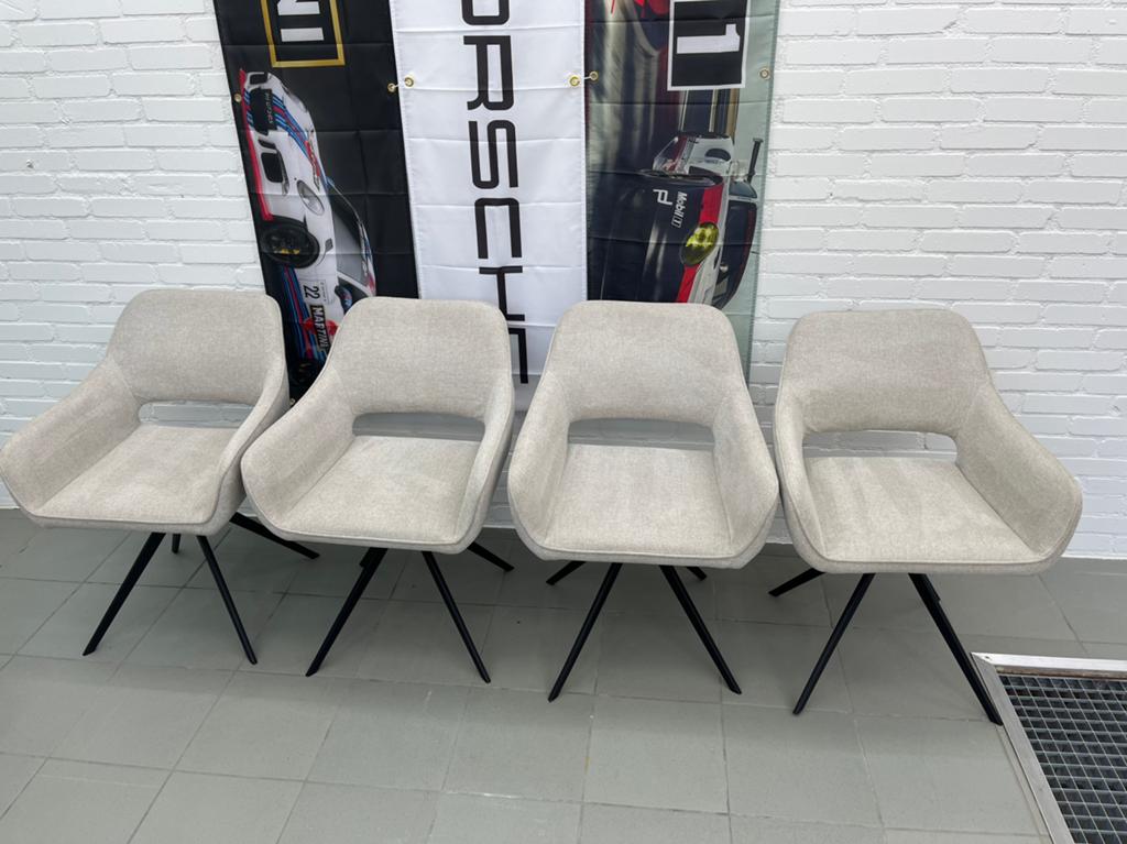 Eetkamer stoelen, Huis en Inrichting, Stoelen, Ophalen, Zo goed als nieuw, Overige kleuren, Vier