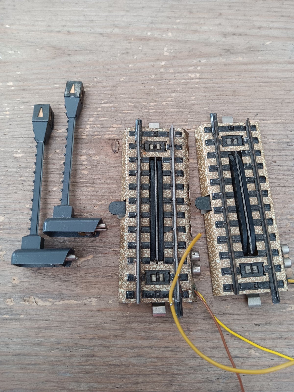 2x Märklin 5112 Rails met Lichtmasten, Wisselstroom, Gebruikt, Rails, Ophalen of Verzenden