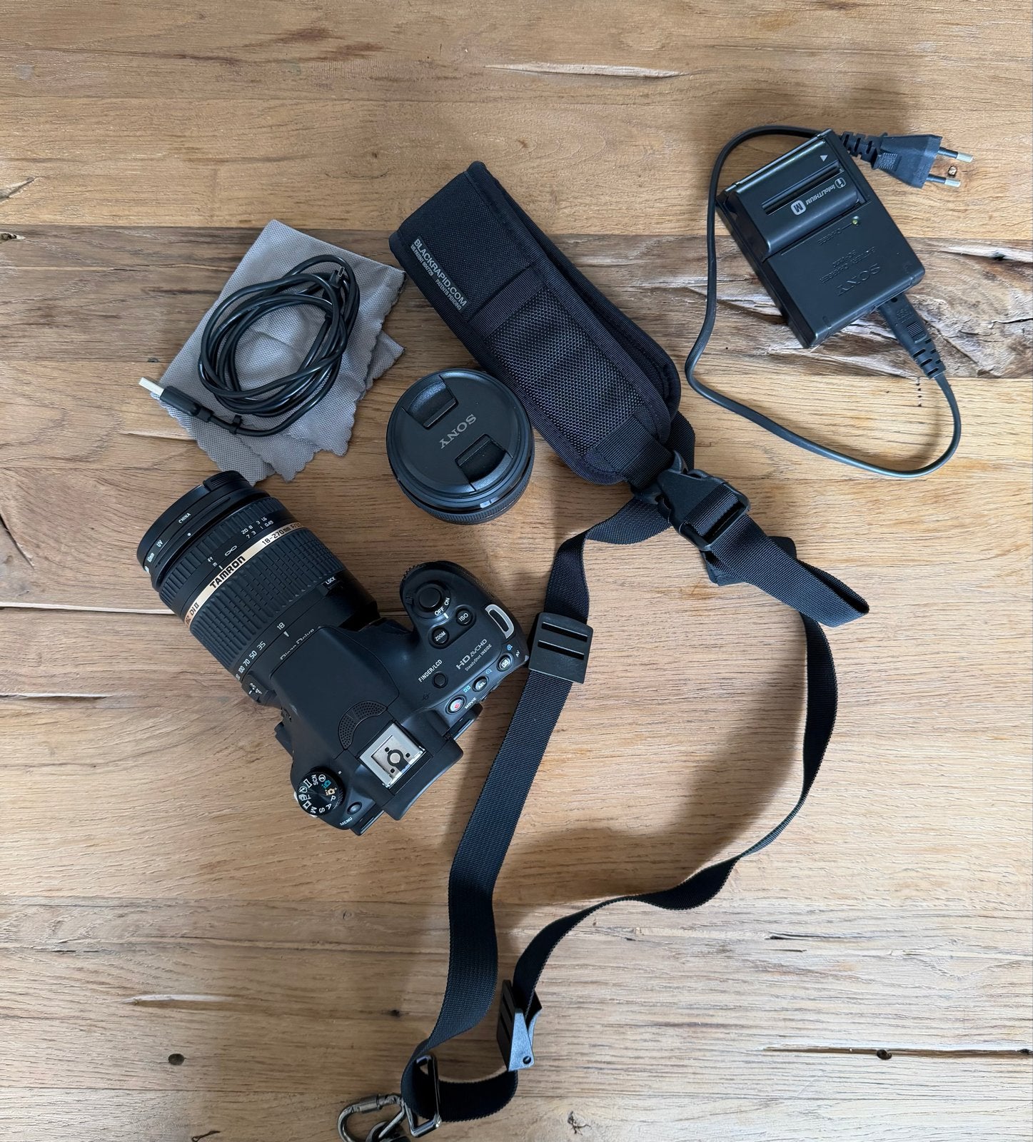 Sony SLT-A58 met Tamron 18-270mm lens en accessoires, Audio, Tv en Foto, Ophalen, Spiegelreflex, Beeldstabilisatie, Zo goed als nieuw