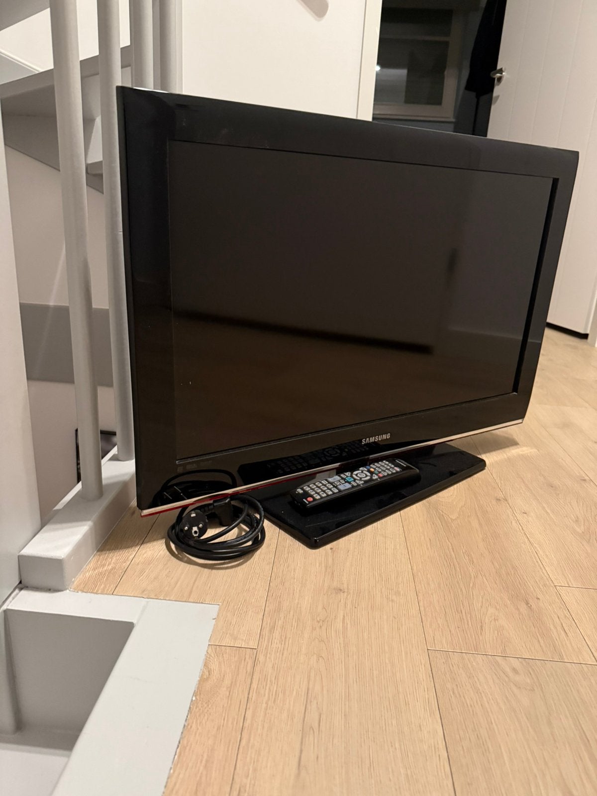 Samsung 80 cm breed, Ophalen, Gebruikt, 50 Hz, Samsung