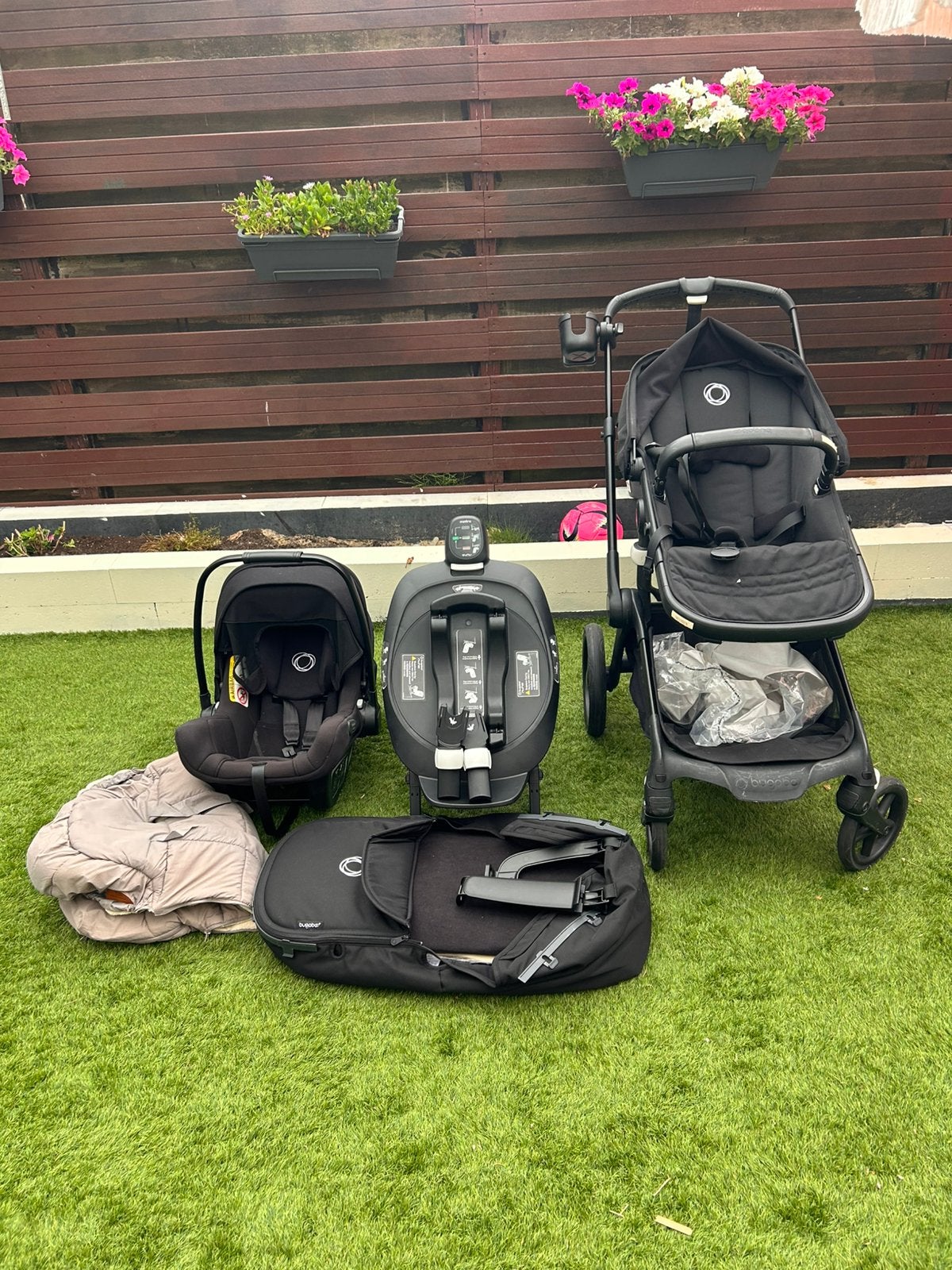 Bugaboo - Stroller, Bassinet, Nuna Car Seat & ISOFIX, Ophalen, Bugaboo, Zo goed als nieuw, Combiwagen