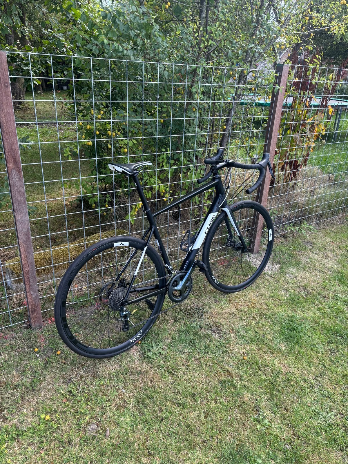 Cube Attain Race racefiets - Goede staat, weinig gebruikt, 28 inch, Gebruikt, Heren, Aluminium
