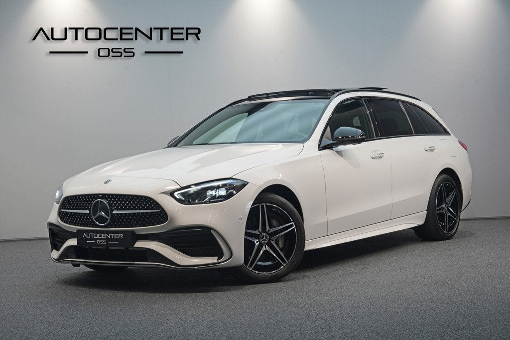 Mercedes-Benz C-Klasse Estate 300 e AMG  PANO  NIGHT, 12 maanden, Achterwielaandrijving, Zwart, 4 cilinders