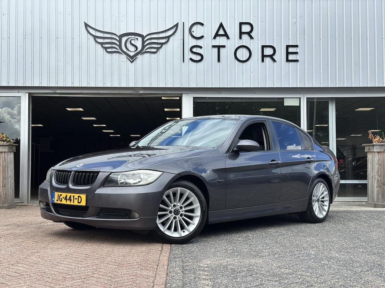 BMW 3-serie 318i |CRUISE|AIRCO|LM VELGEN 17''|ELK.PAKKET|LEE, Auto's, Achterwielaandrijving, 4 cilinders, 14 km/l, Handgeschakeld