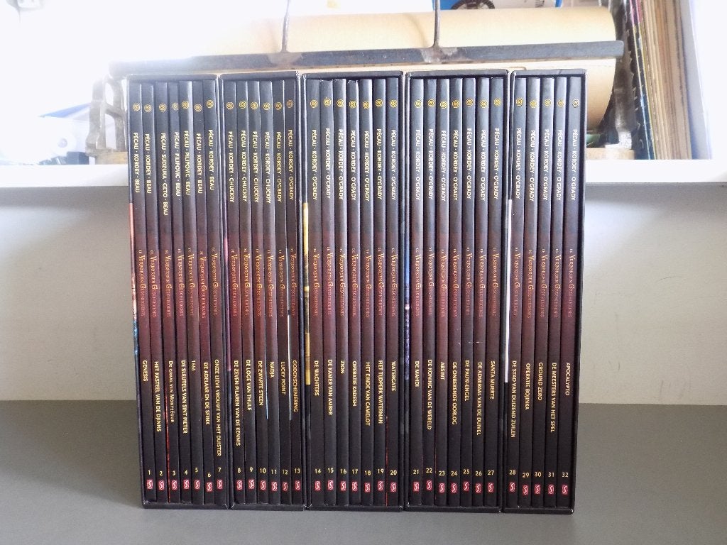 De verborgen geschiedenis ~ Complete HC's 1 t/m 32 + 5 Box'n, Complete serie of reeks, Ophalen of Verzenden, Zo goed als nieuw