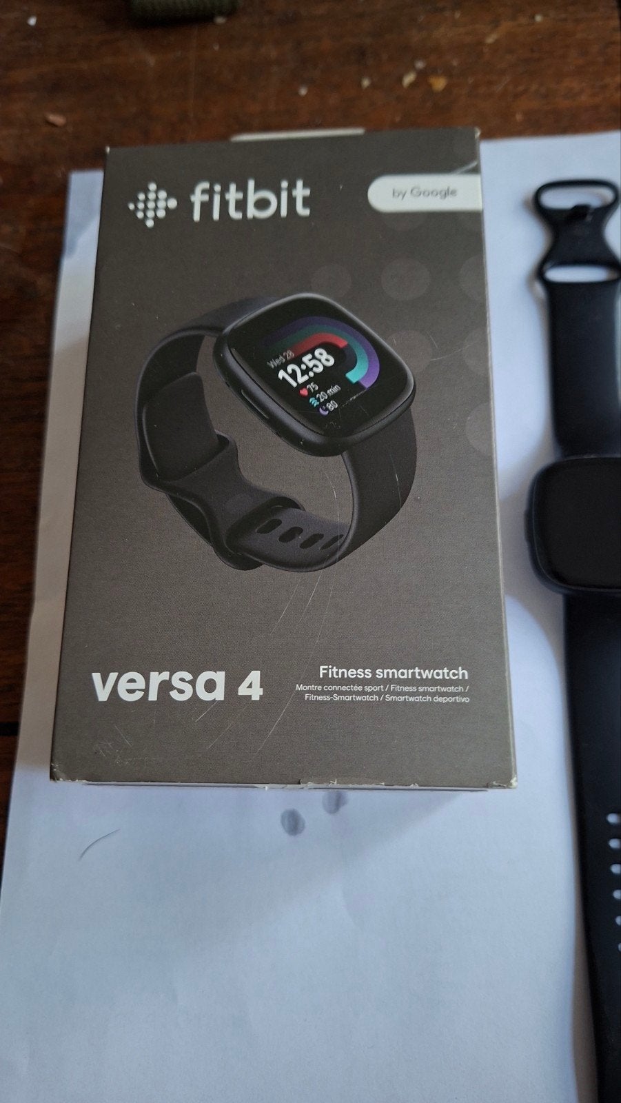 Fitbit Versa 4 Fitness Smartwatch, Zwart, Ophalen of Verzenden, Zo goed als nieuw, Fitbit