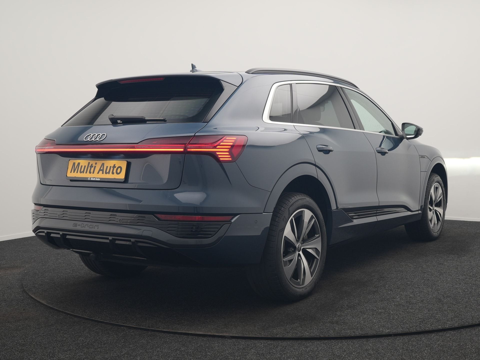 Audi Q8 e-tron