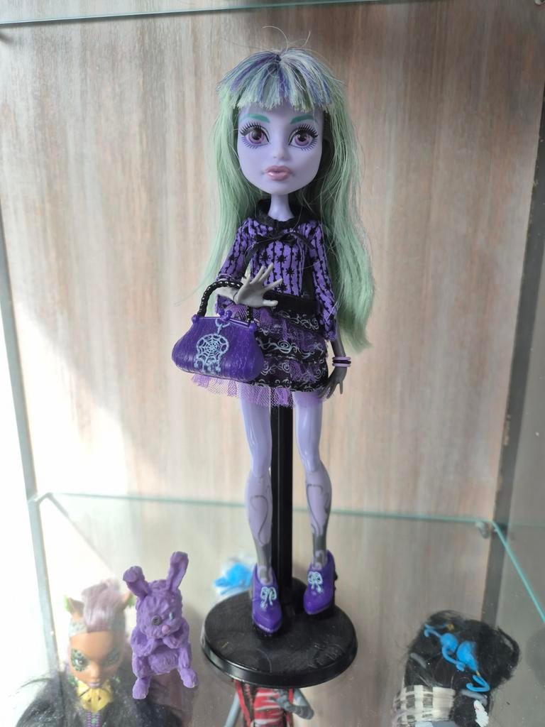 Monster High Twyla Boogeyman, Ophalen of Verzenden, Zo goed als nieuw, Pop
