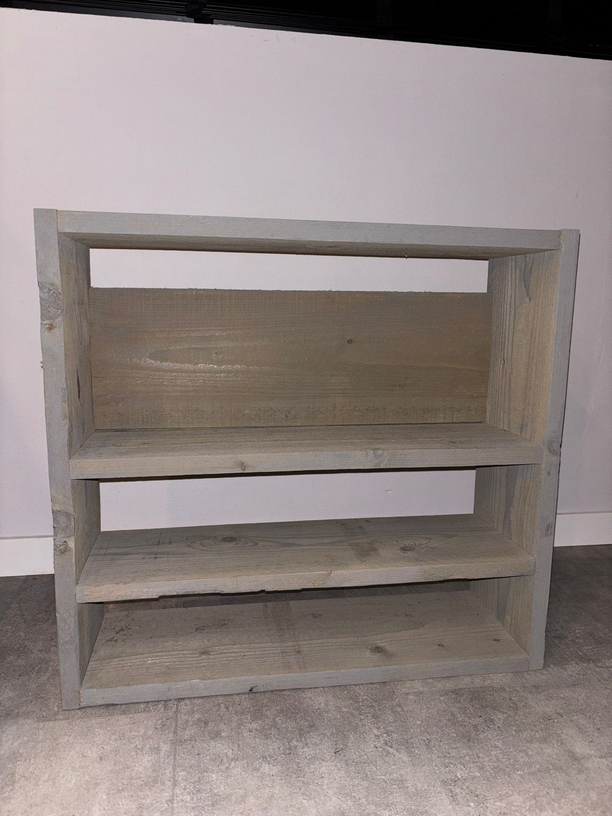 Steigerhouten Boekenkast/ Nachtkastje - Grijs Gebeitst, Ophalen, Met plank(en), Gebruikt, 50 tot 100 cm