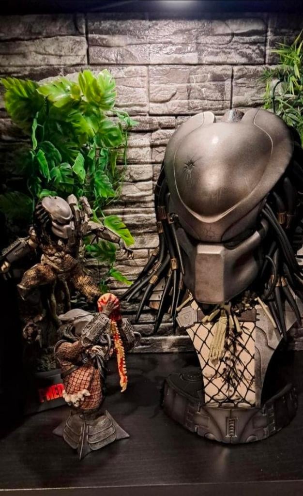 Sideshow predator masked jungle hunter bust, Verzamelen, Overige Verzamelen, Zo goed als nieuw, Ophalen of Verzenden