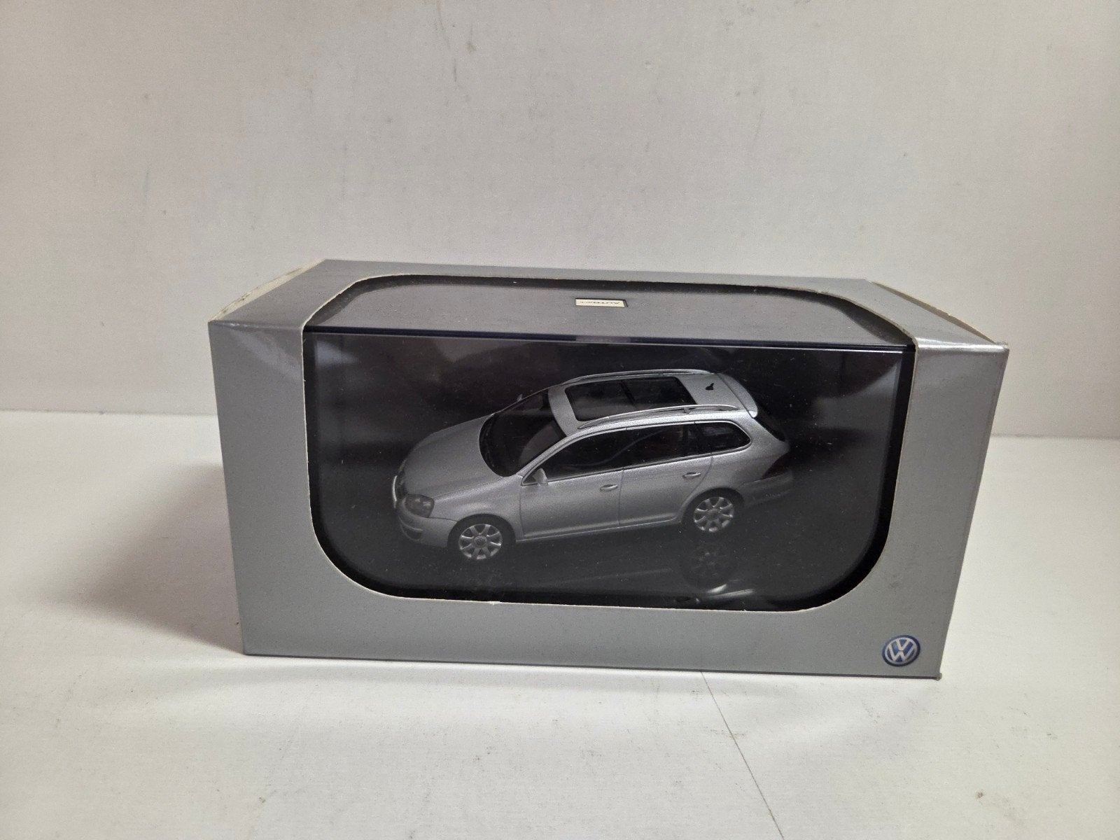 Autoart Volkswagen Golf Variant 1:43, Hobby en Vrije tijd, Modelauto's | 1:43, Overige merken, Auto, ., Ophalen of Verzenden
