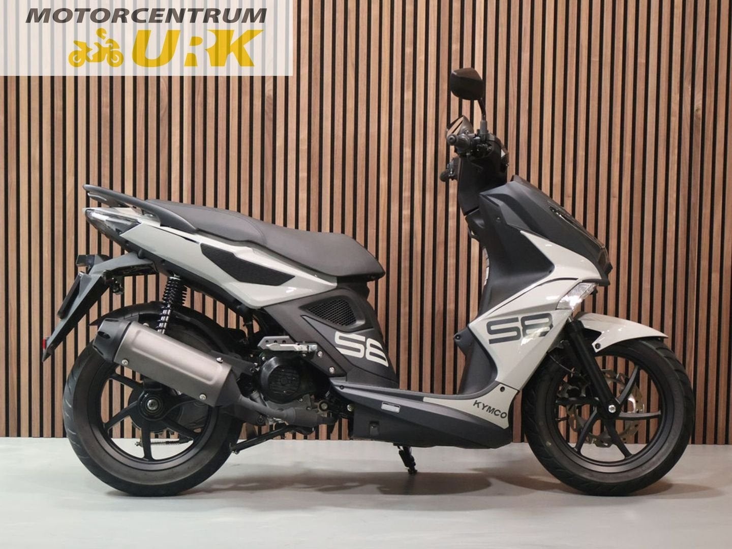 Kymco SUPER 8 STREET BROMSCOOTER (bj 2025), Motoren, 1203 cc, 2 cilinders, Kymco, Bedrijf