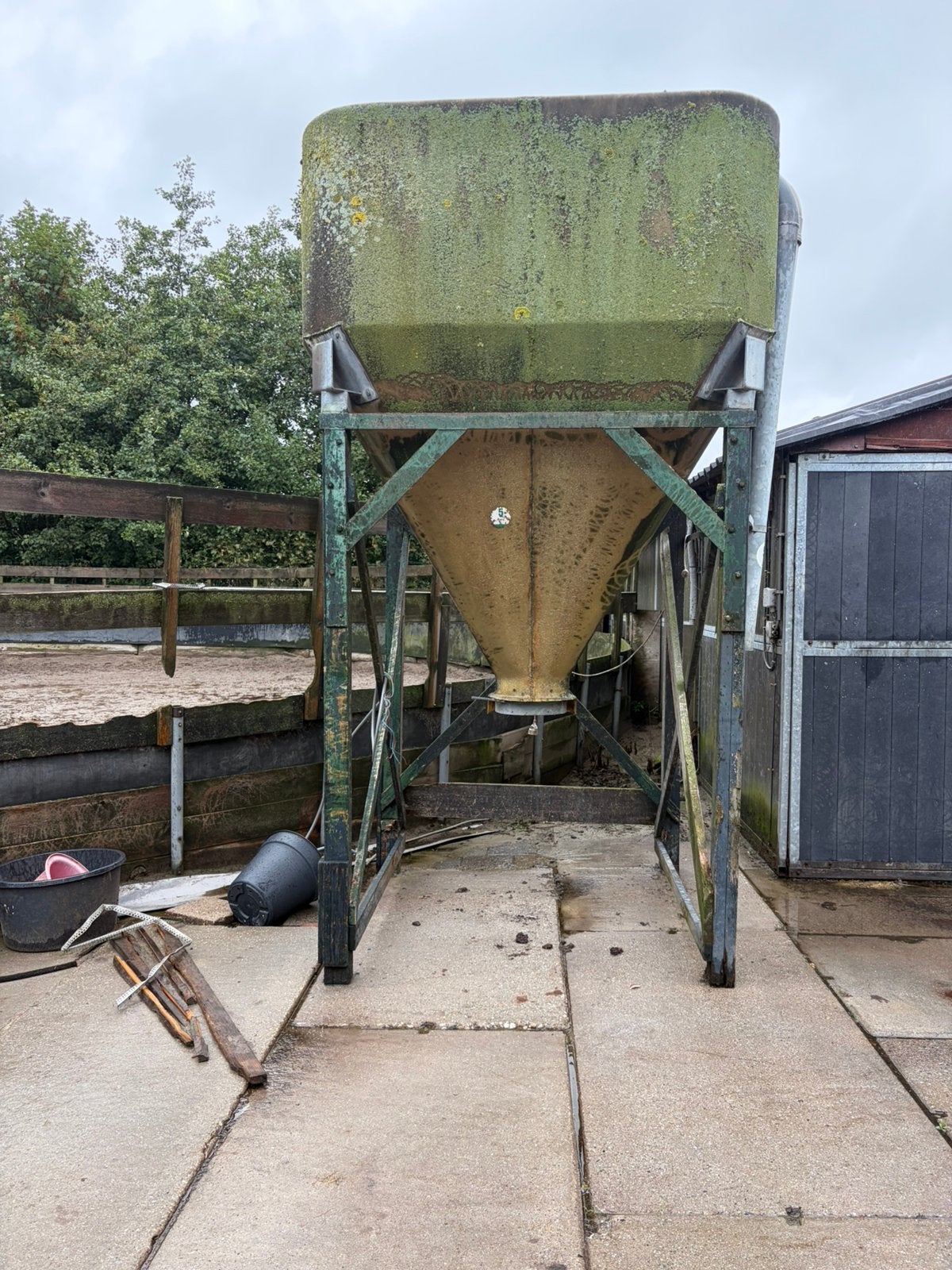 Voersilo, Ophalen, Vee