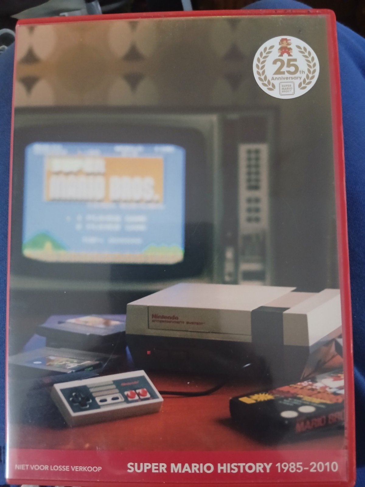 Super Mario History 1985-2010 Soundtrack CD + Boekje, Game soundtrack, Inclusief boekje, Ophalen of Verzenden, Zo goed als nieuw