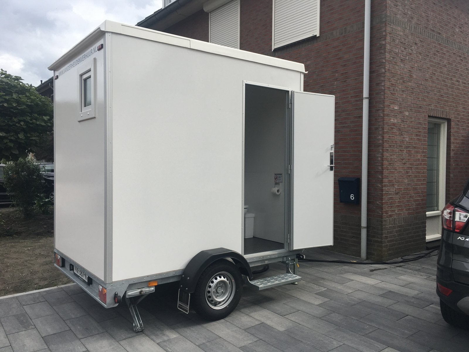 Te huur complete mobiele badkamer nood douchewagen, Info@vanderheijdenverhuur.nl, Heijden, Verzenden, 5421WN