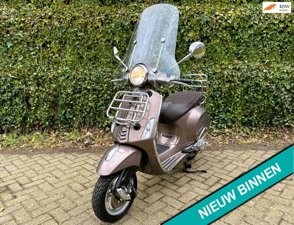 Vespa Primavera Touring 45km Marrone Top Staat Betaal met in, Overige modellen, V
v  v, NL, 50 cc, Gebruikt
