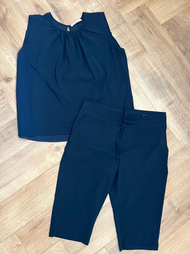 Studio anneloes set L zomer top & upstairs capri broek, Blauw, Maat 42/44 (L), Ophalen of Verzenden, Zo goed als nieuw