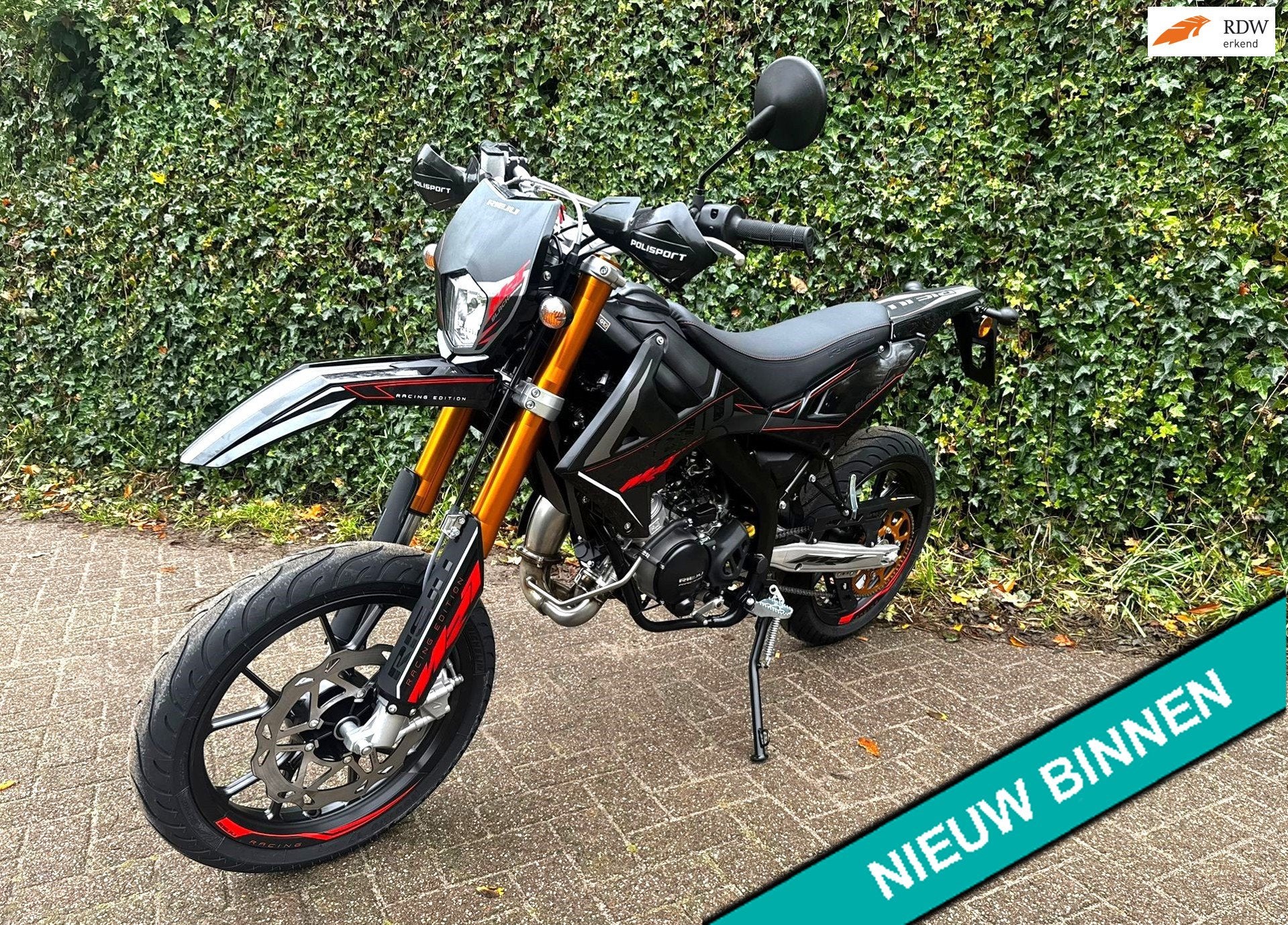 Rieju MRT Pro EURO5+ NIEUW Zwart/Rood BETAAL met in3, R
r  r, NL, 49 cc, 6 versnellingen, R