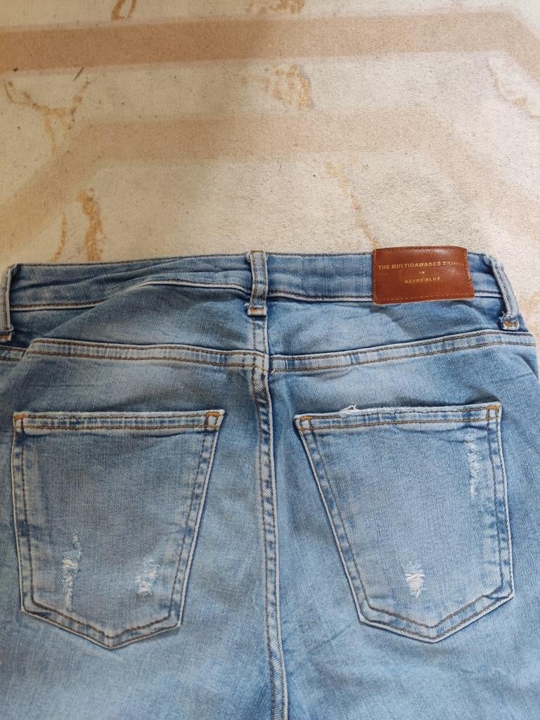Zara skinny jeans met gaten en gerafelde pijpen, Blauw, Zara, Ophalen of Verzenden, W28 - W29 (confectie 36)