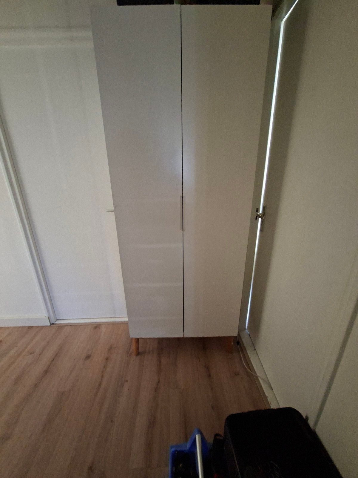 Garderobekast, Ophalen, 25 tot 50 cm, 50 tot 100 cm, Minder dan 100 cm