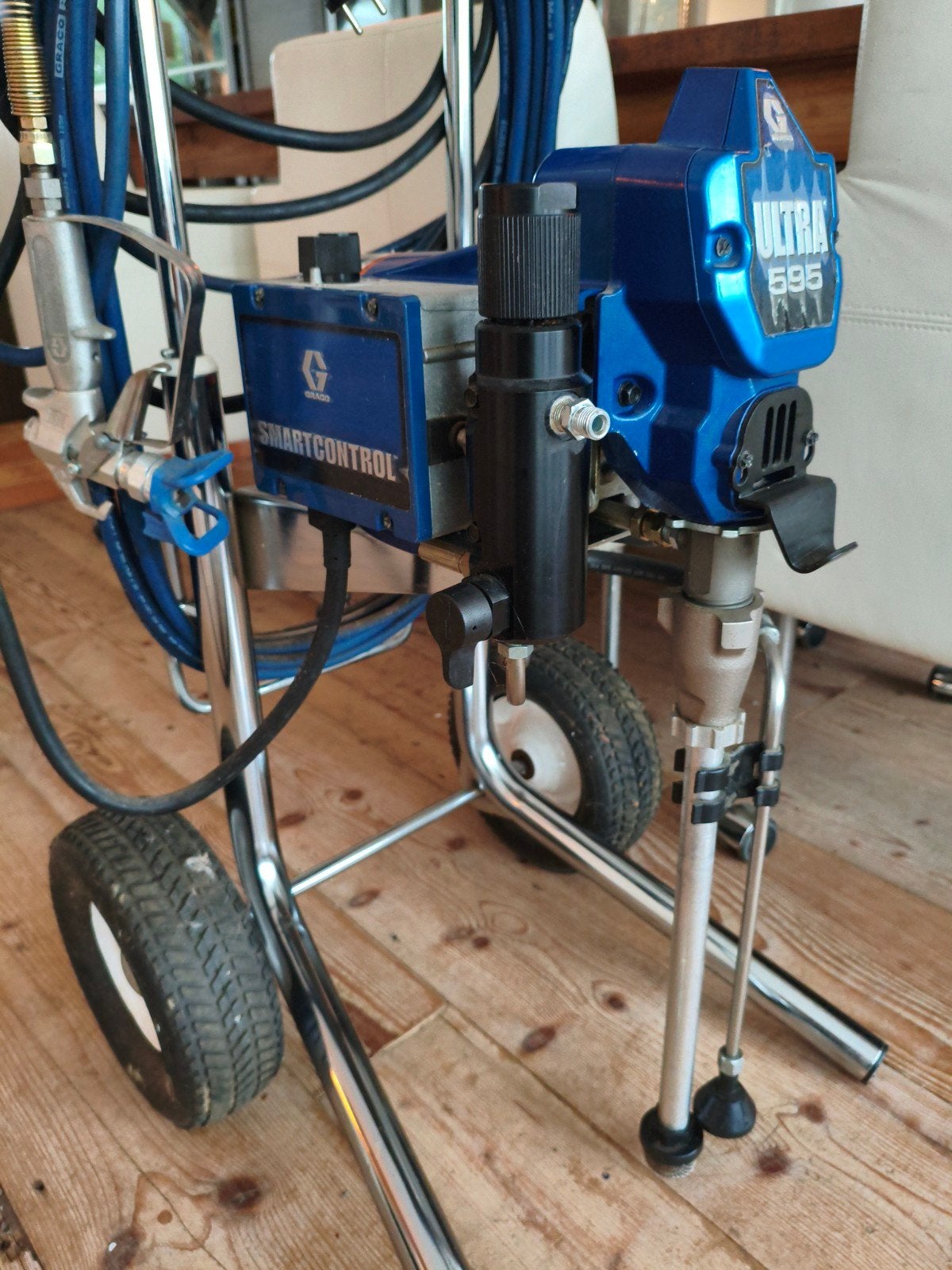 Graco Ultra 595 Airless Verfspuit 120V met Trafo - Defect, Ophalen, Zo goed als nieuw, Verfspuit of Verfpomp