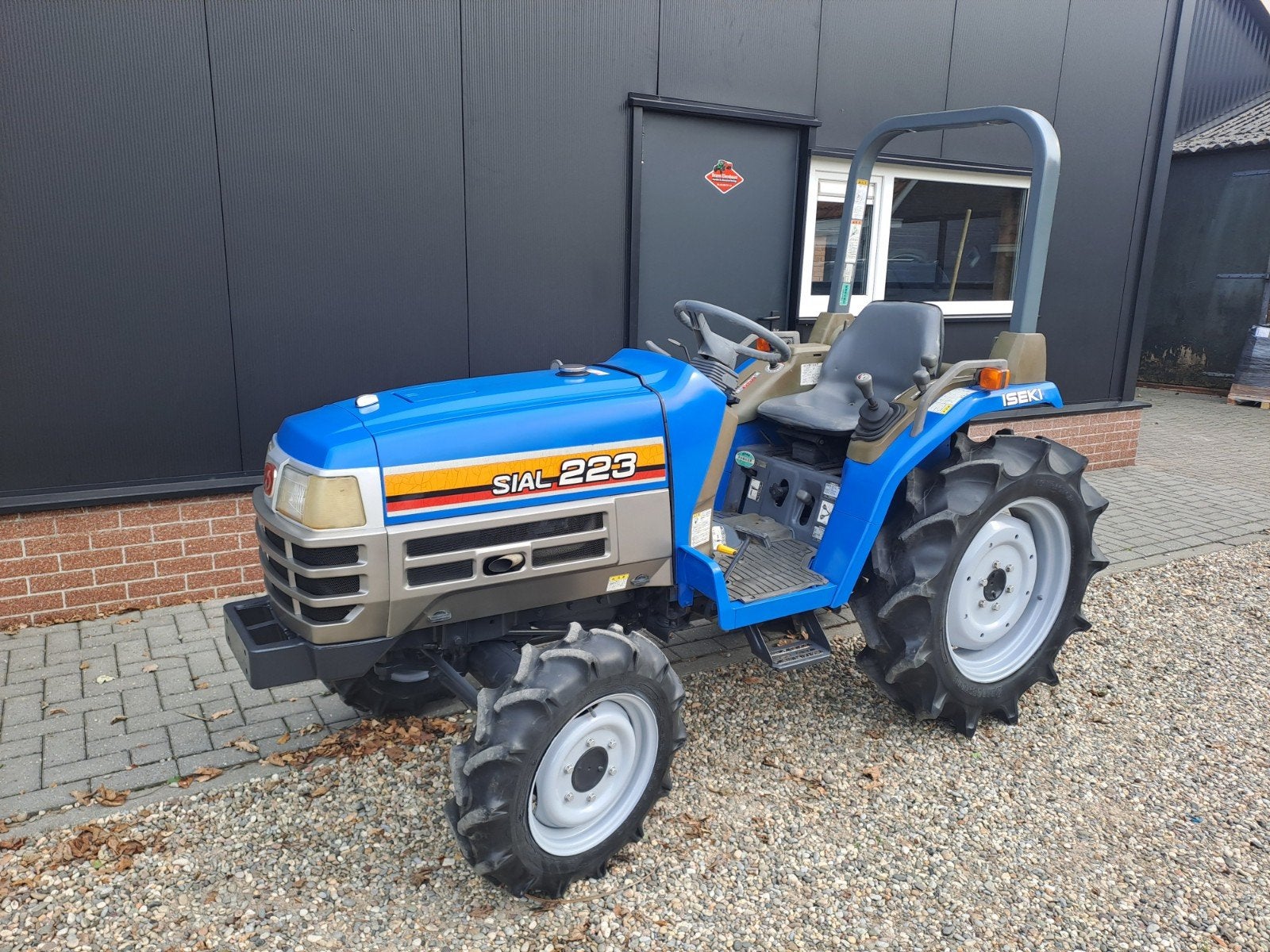 Kubota GL240 met frontlader/Iseki Sial/+div. trekkers, Gebruikt, Tot 2500, Tot 80 Pk, Ophalen