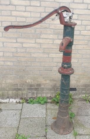 Antieke handpomp waterpomp, gietijzer en werkend., Tuin en Terras, Ophalen of Verzenden, Gebruikt, Handmatig, Overige typen