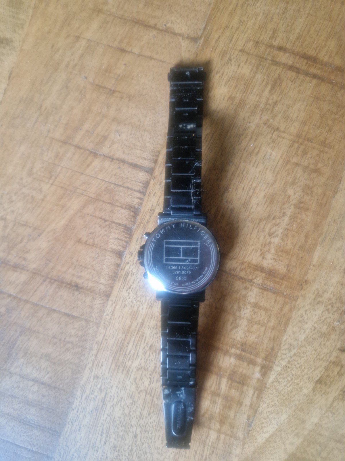 Tommy Hilfiger horloge met defect bandje, Sieraden, Tassen en Uiterlijk, Horloges | Heren, Overige merken, Staal, Gebruikt, Staal