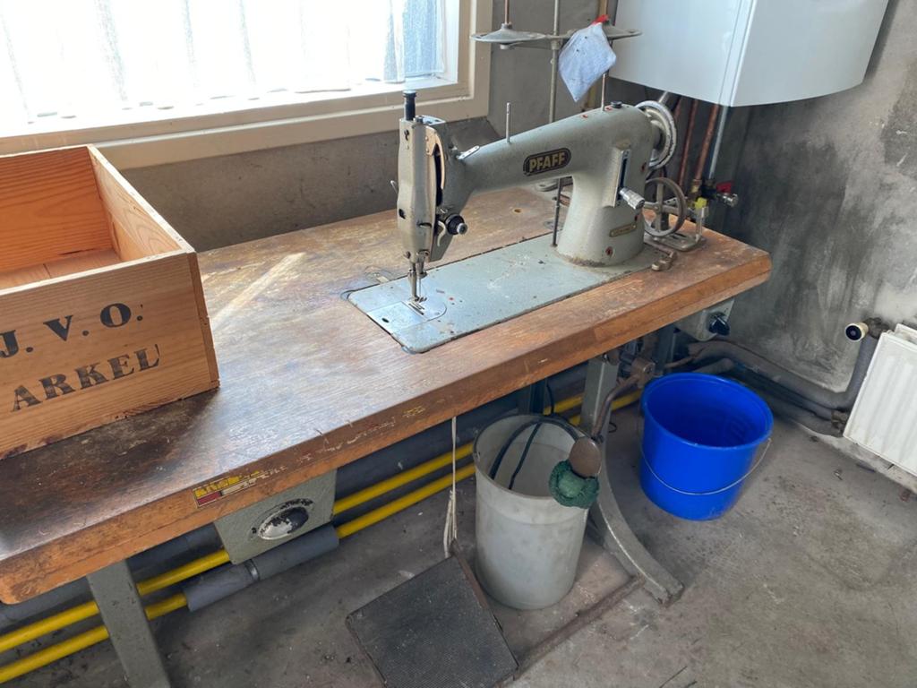 Industriële Naaimachine Pfaff 134-6/2BS, Ophalen, Gebruikt, Naaimachine, Pfaff