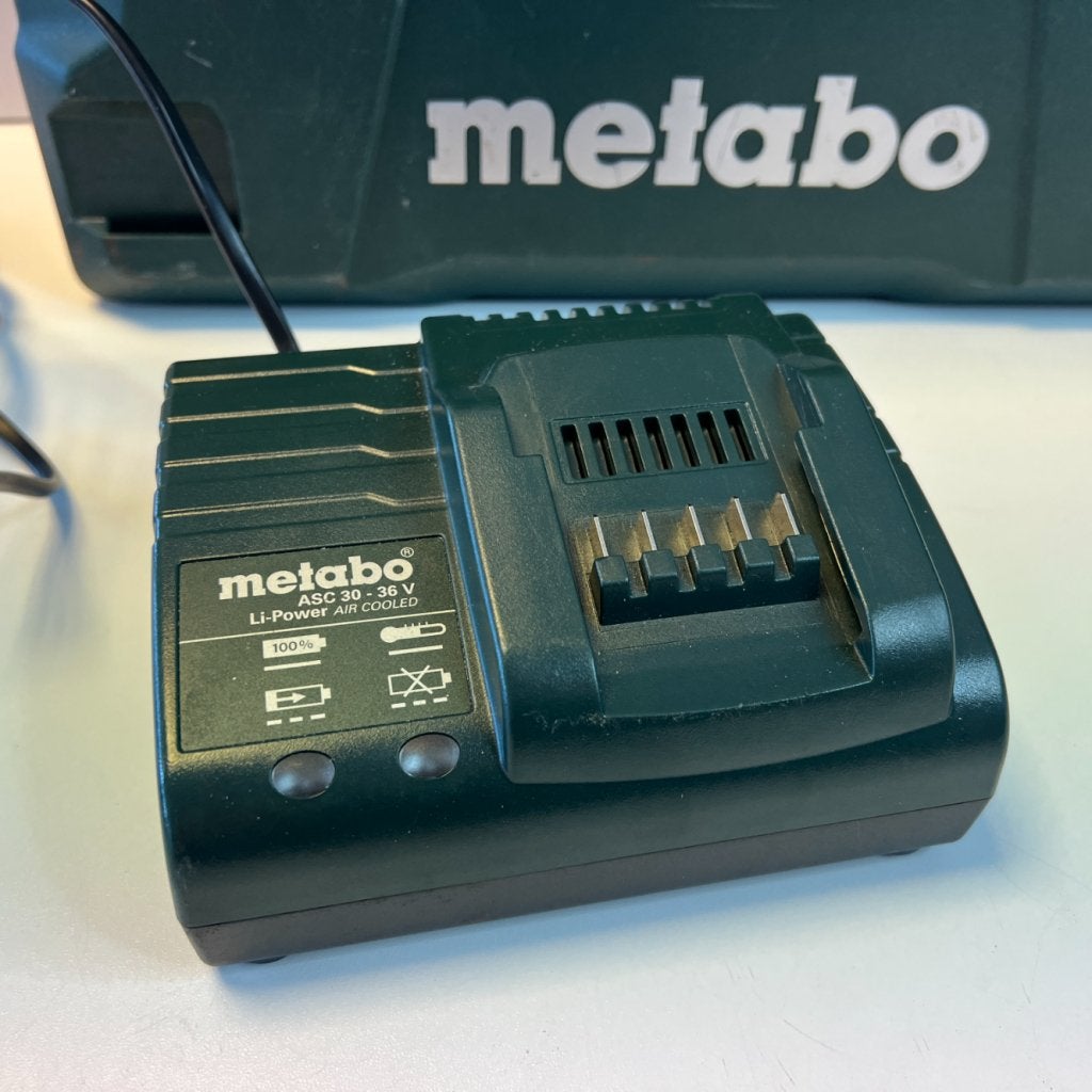 Metabo BS 18 LTX Boorschroefmachine 18V + 2x 4ah accu en lad, Metabo, Gebruikt, Support@metabo.com, Metabo Corporation, Metabo-Werke GmbH, 
72622 NÃ¼rtingen
Germany