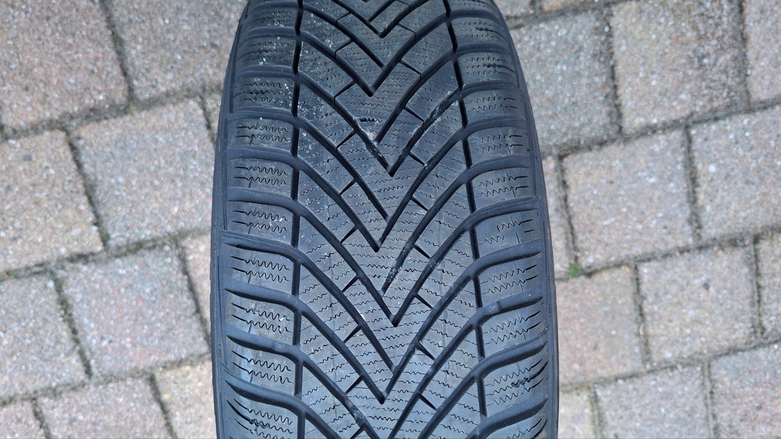 Vredestein winterbanden 195/60 R16 met stalen velgen, Ophalen, Gebruikt, 16 inch, Banden en Velgen