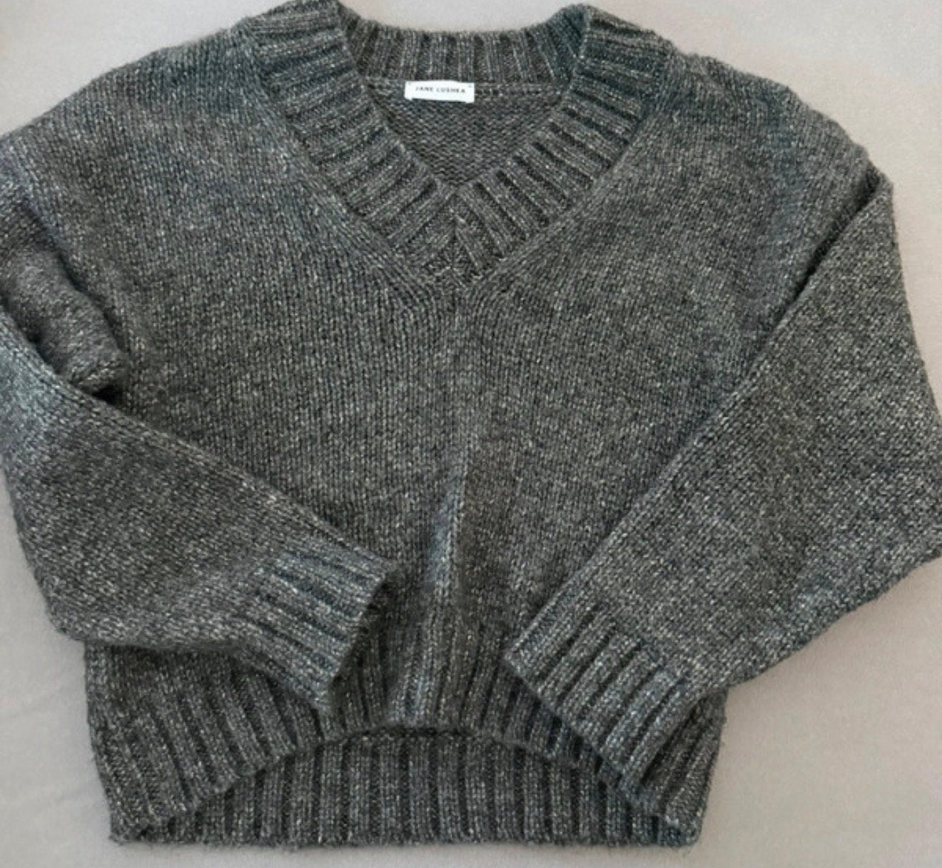 Jane Lushka V-hals trui, grijs, maat M, Kleding | Dames, Ophalen of Verzenden, Nieuw, Maat 36 (S), Grijs
