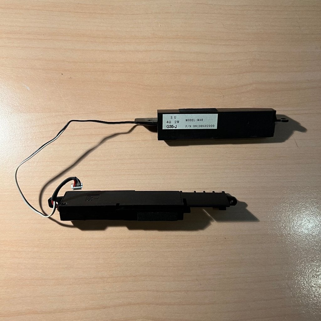 LAPTOP Luidsprekerset 4Ω 2W (Model MA8), Ophalen of Verzenden, Zo goed als nieuw