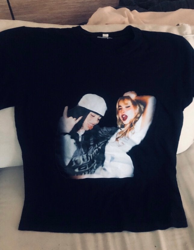 Billie Eilish & Sabrina Carpenter Tshirt !, Kleding | Dames, Zwart, Ophalen of Verzenden, Zo goed als nieuw, Korte mouw