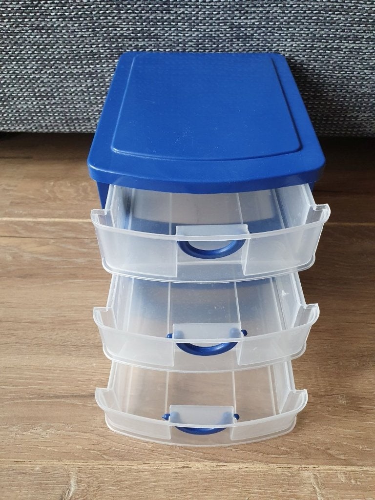 Kunststof ladebakjes voor prullaria op het bureau, Ophalen of Verzenden, Zo goed als nieuw