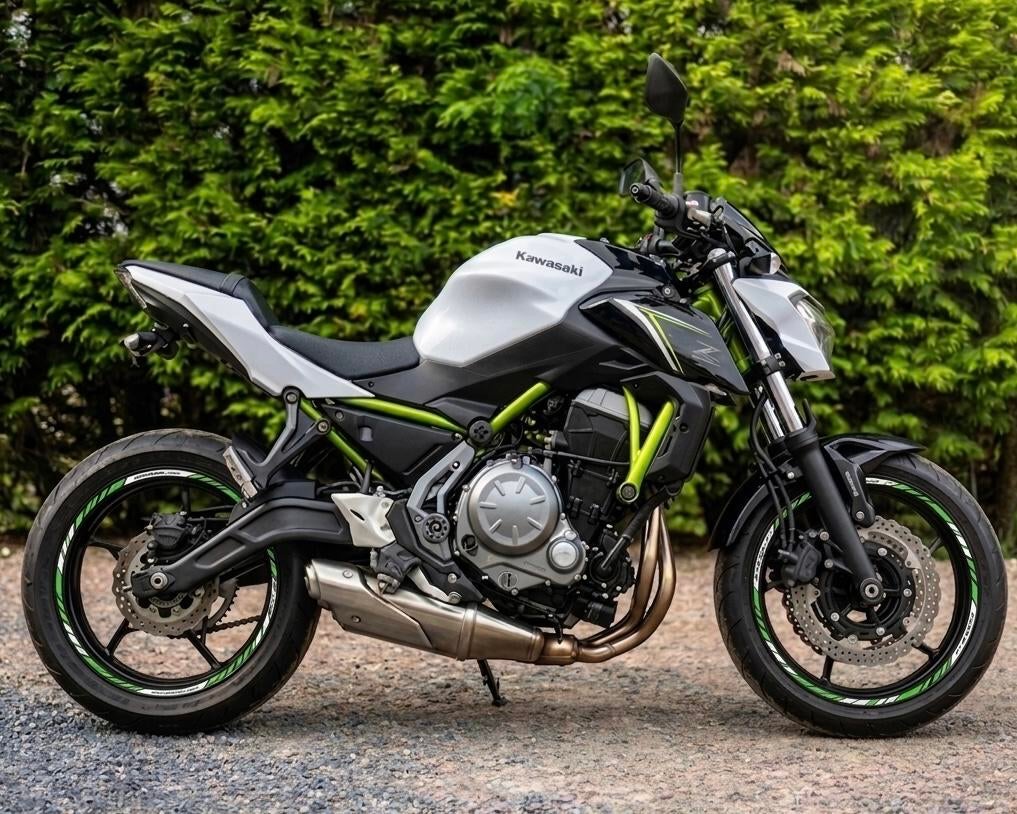 GOEDKOOPSTE VAN MARKTPLAATS! Kawasaki Z650 A2 35kw, Motoren, Motoren | Kawasaki, 2 cilinders, Gebruikt, Particulier, Minimaal motorrijbewijs A2