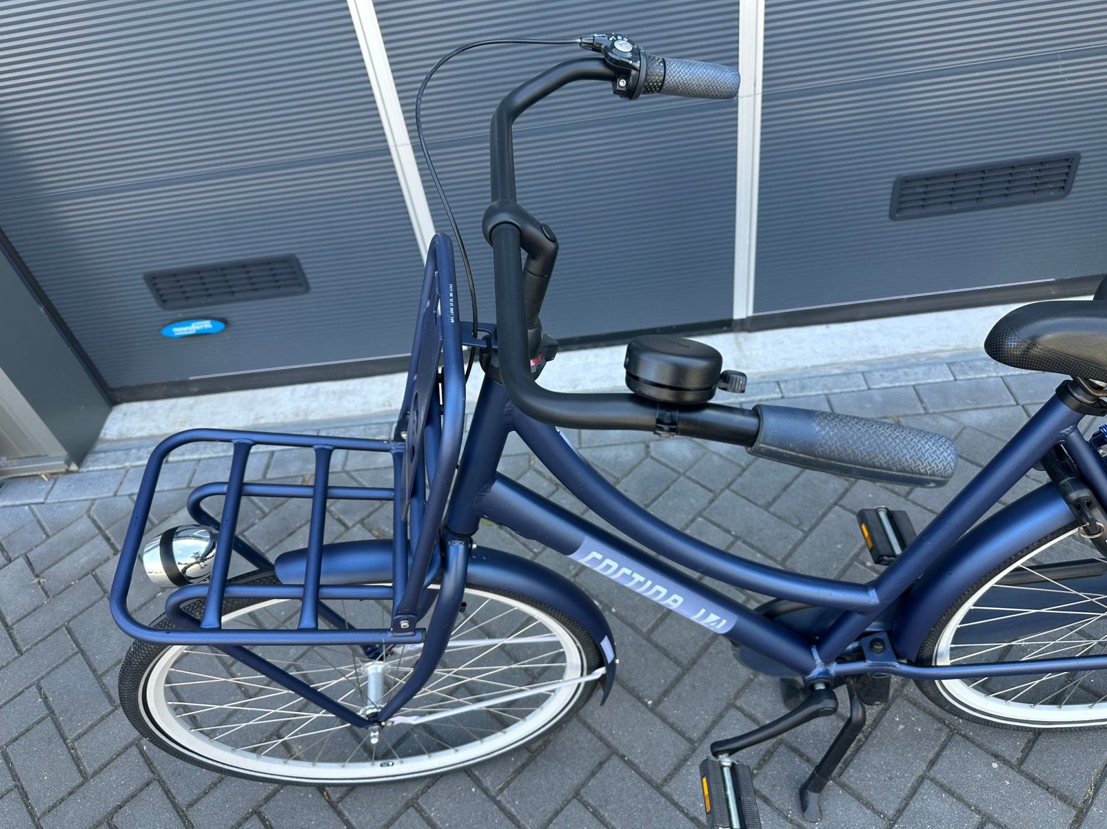 Cortina U4 28 inch 57 cm frame Polish Blue 3V, Ophalen, Zo goed als nieuw, Terugtraprem, 1 kind